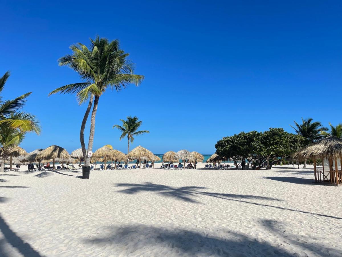 Stanza Mare Beach Front Punta Cana Ngoại thất bức ảnh